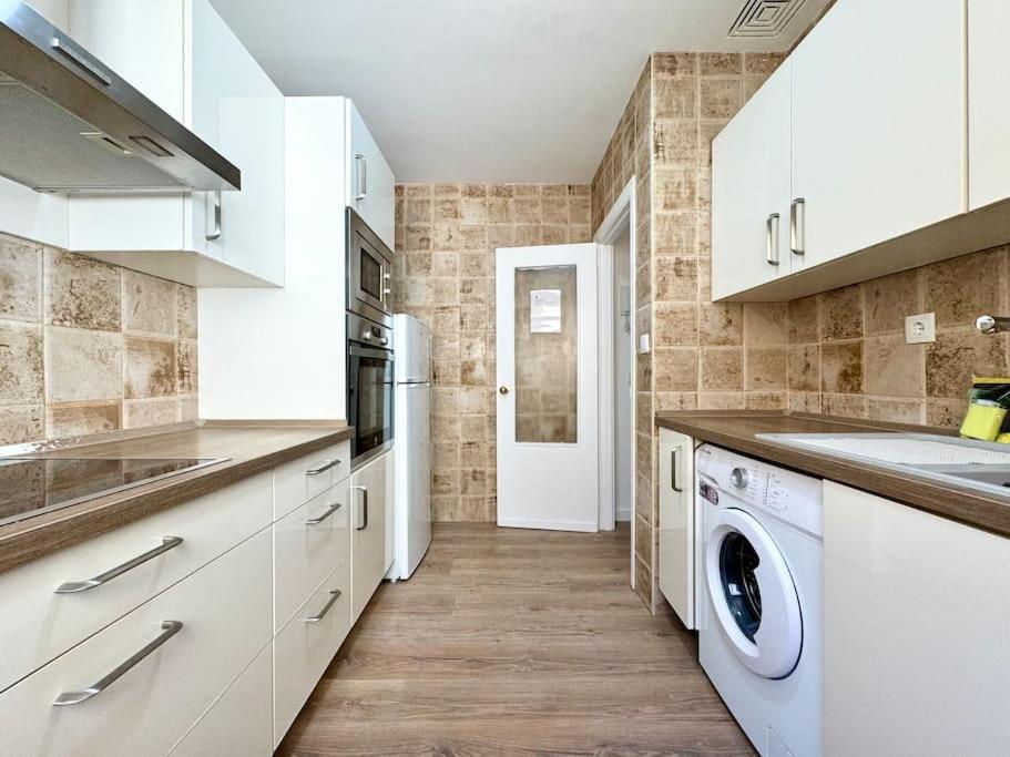 Spacious 3Bd Central Malaga With 2Bh & Ac Exterior foto